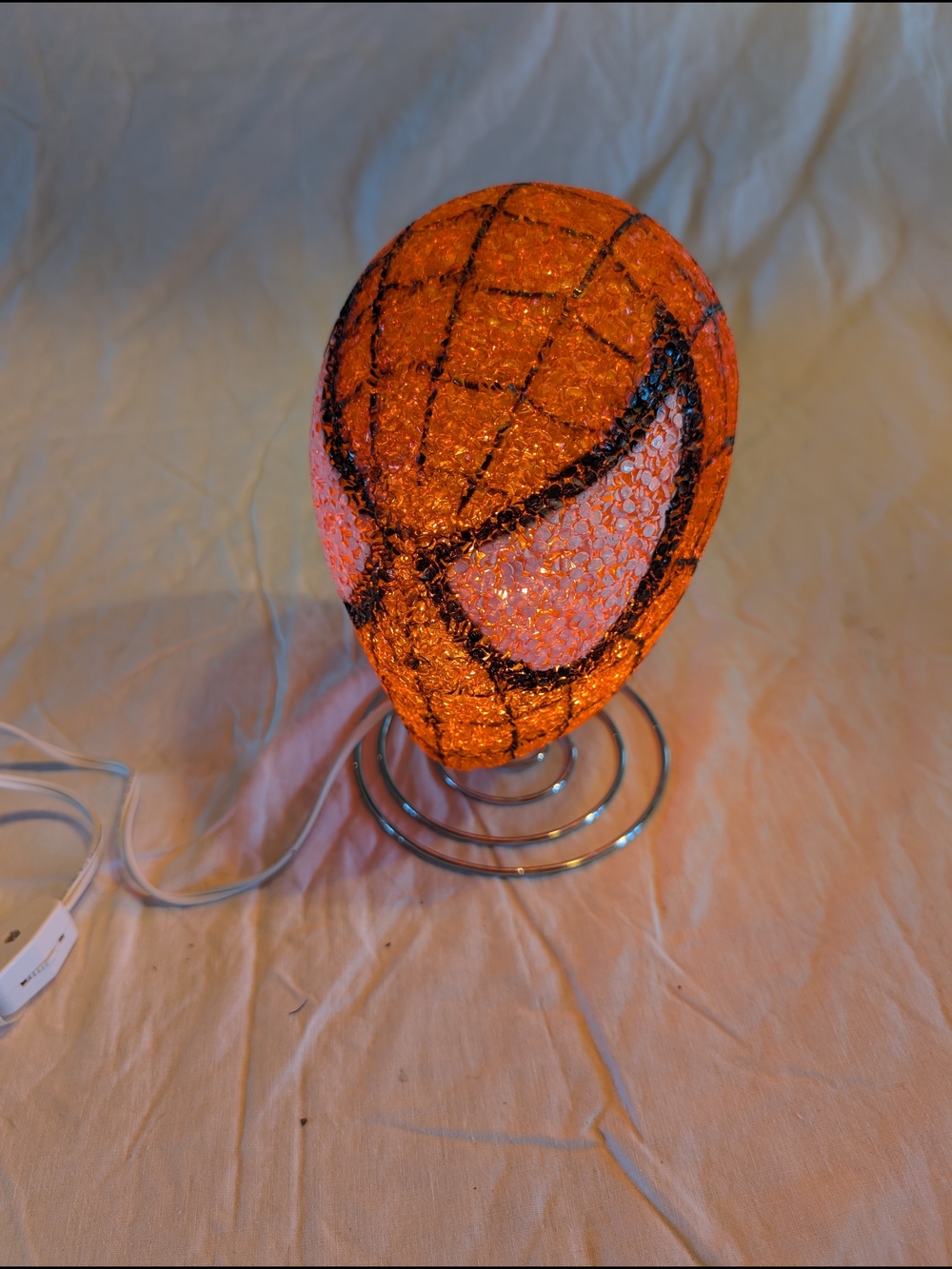 2/40$ Marvel Red Spider Man Glitter Lamp
